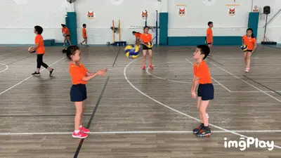 多名海外球员回归报到